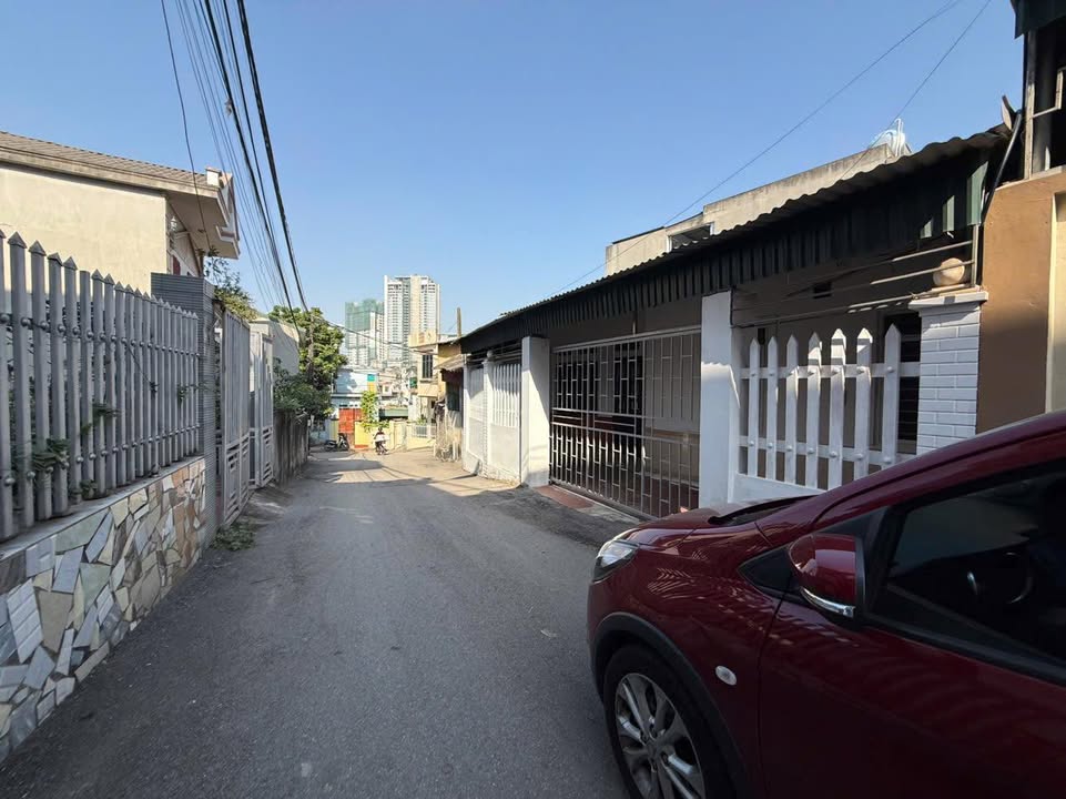 Nhà C4 bán gấp phố Tiền Phong, Tiên Cát 82m² - Tiện ích đầy đủ, giá tốt!