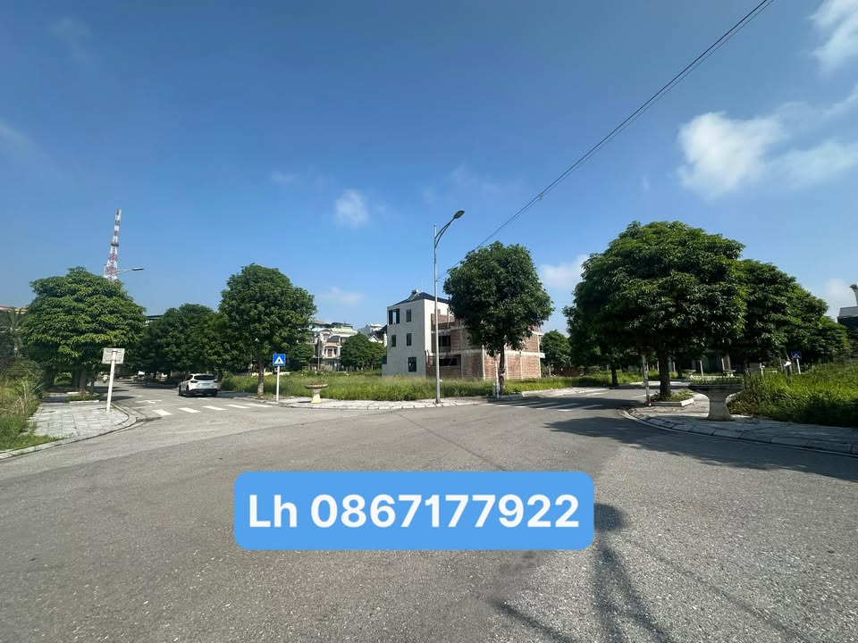 Đất nền khu đô thị Việt Séc 252,5m² giá 12 tỷ - Sổ đỏ chính chủ, vị trí đắc địa!