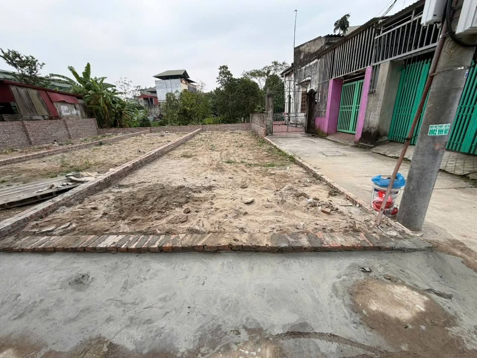 Đất Ngọc Lập, Phùng Chí Kiên, Mỹ Hào 70m² giá 2 tỷ - Đường ô tô vào tận đất!