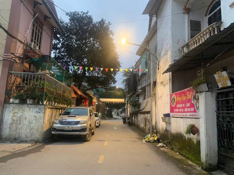 Đất nền Cổng Chốt, Vinh 130m² giá 5.2 tỷ - Vị trí đắc địa cho đầu tư!