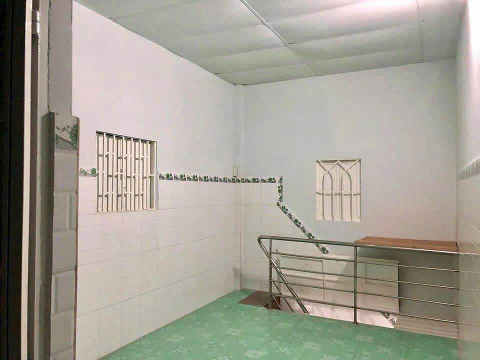 Nhà bán Phú Định, P16, Quận 8, 24.5m² - Giá chỉ 870 triệu, chính chủ!