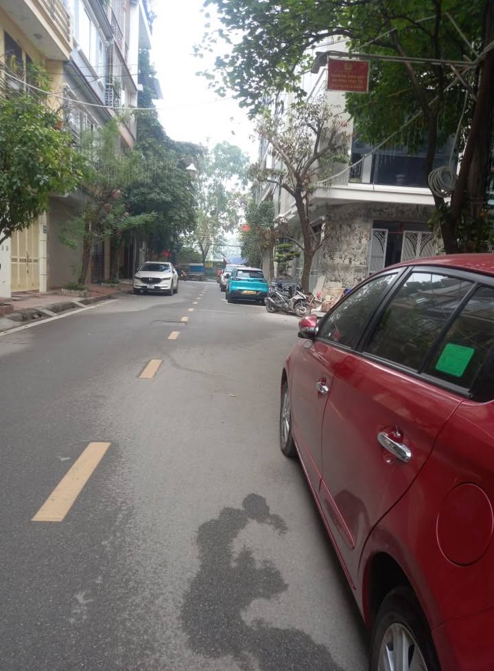 Nhà lô góc KĐT Đại Kim 50m² giá 20 tỷ - Ô tô tránh, đầu tư sinh lời!