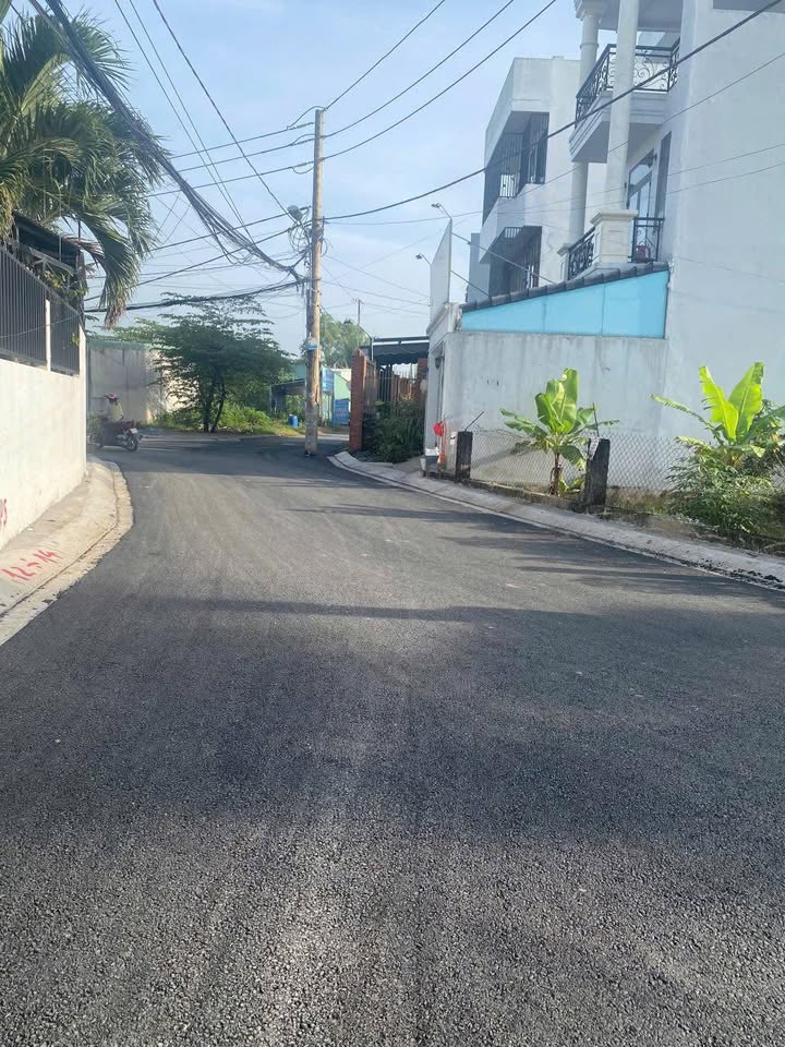 Đất nền Long Phước Quận 9 53m² giá chỉ 2.5 tỷ - Lô sạch đẹp, sẵn sàng xây dựng!