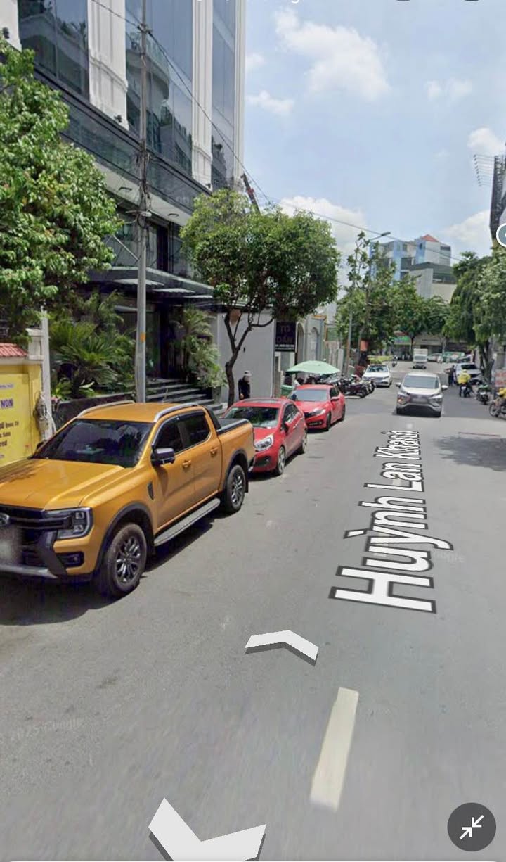 Nhà phố Tân Bình 240m² giá 108 tỷ - Sổ đỏ chính chủ, cho thuê 80 triệu/tháng!