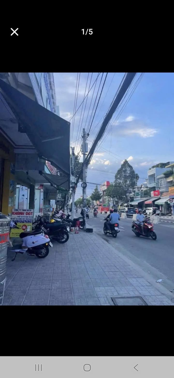 Cho thuê văn phòng mặt tiền Lê Hồng Phong, Nha Trang 100m² giá 7.5 triệu - Kinh doanh sầm uất!