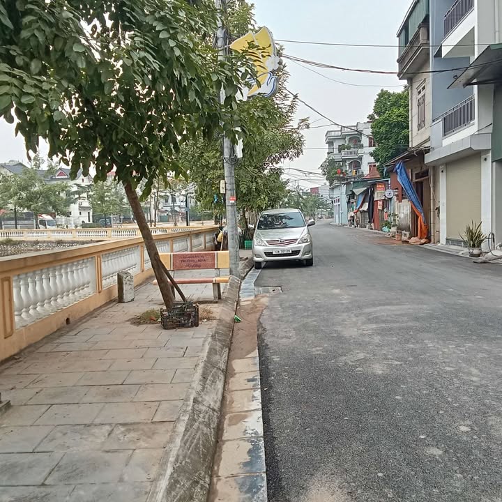 Đất Dục Tú, Đông Anh 112m² giá 6 tỷ - Đầu tư sinh lời đỉnh cao!