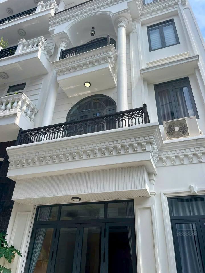 Nhà 4 Tầng Đẹp Đường Bến Lội, Bình Trị Đông A, 50.6m² - Giá 7.3 Tỷ Thương Lượng!