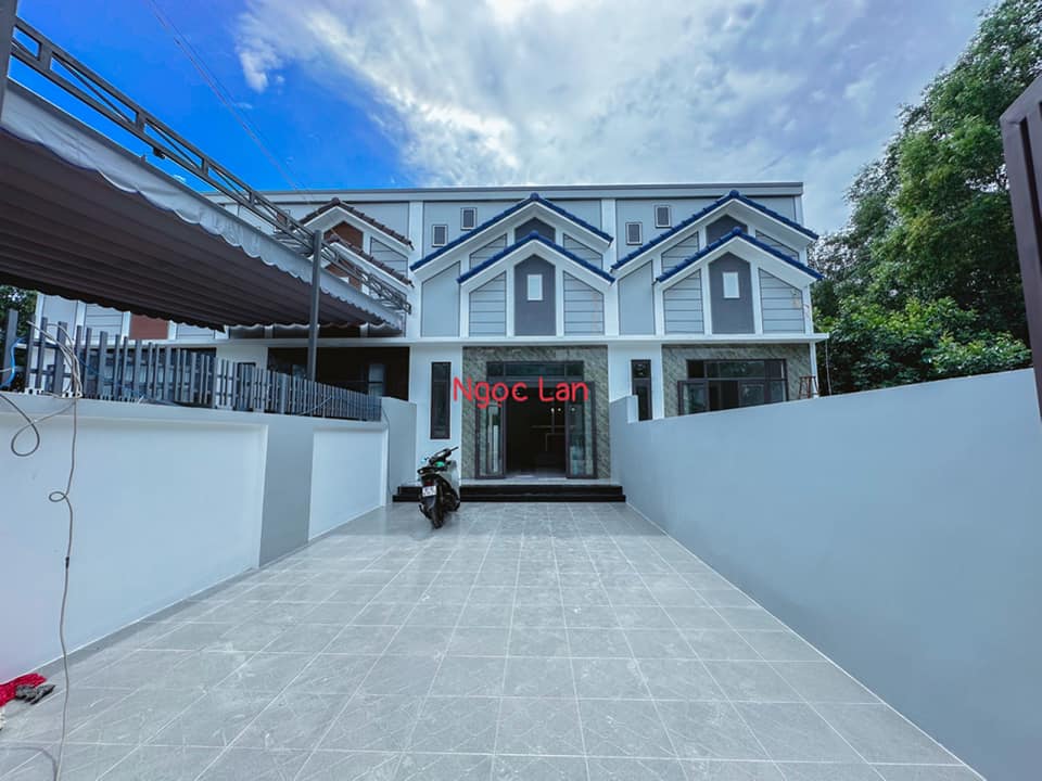 Nhà gác lửng Suối Chồn, Bảo Vinh 140m² giá 2.45 tỷ - Tặng nội thất sang trọng!