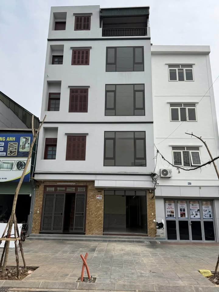 Nhà mặt đường Tam Trinh, 60m² giá 30 triệu - Cho thuê lâu dài, nhận nhà ngay!