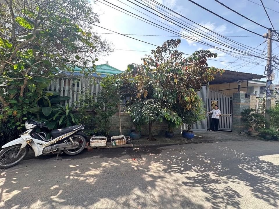 Đất thổ cư Hóc Môn 550m² giá 15 tỷ - Sát mặt tiền Phan Văn Hớn!