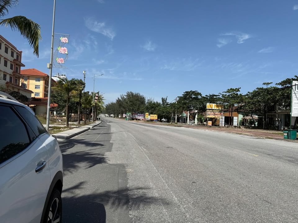 Lô đất TMDV 5000m² tại biển Nhật Lệ, giá 119 tỷ - Tiềm năng đầu tư vượt trội!