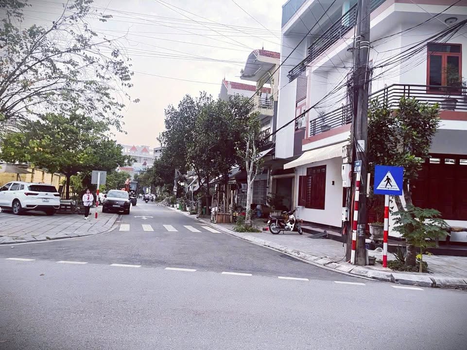 Đất nền Hòa Lạc 81m² giá 3 tỷ - Cơ hội đầu tư hấp dẫn!