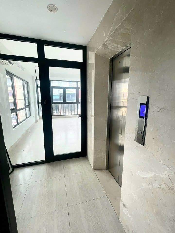 Cho thuê văn phòng tại 55 Vũ Trọng Phụng, Thanh Xuân, 40m² - Vị trí đắc địa, giao thông thuận lợi!