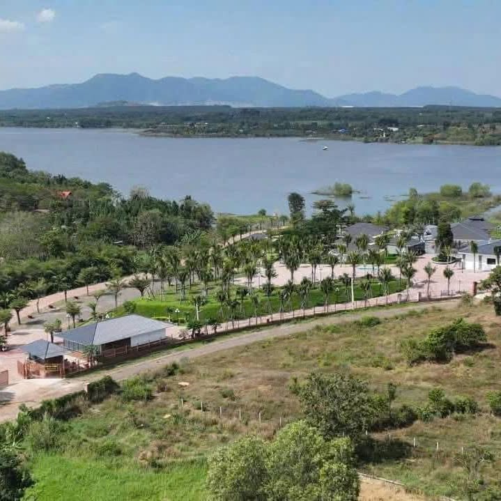 Đất nền khu phố Tân Phong, phường Hàng Gòn, 1074m² giá 25 tỷ - Tiềm năng đầu tư lớn!