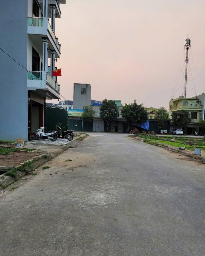 Nhà cấp 4 Phường Đông Hải 100m² giá 3 tỷ - Cơ hội đầu tư hấp dẫn!