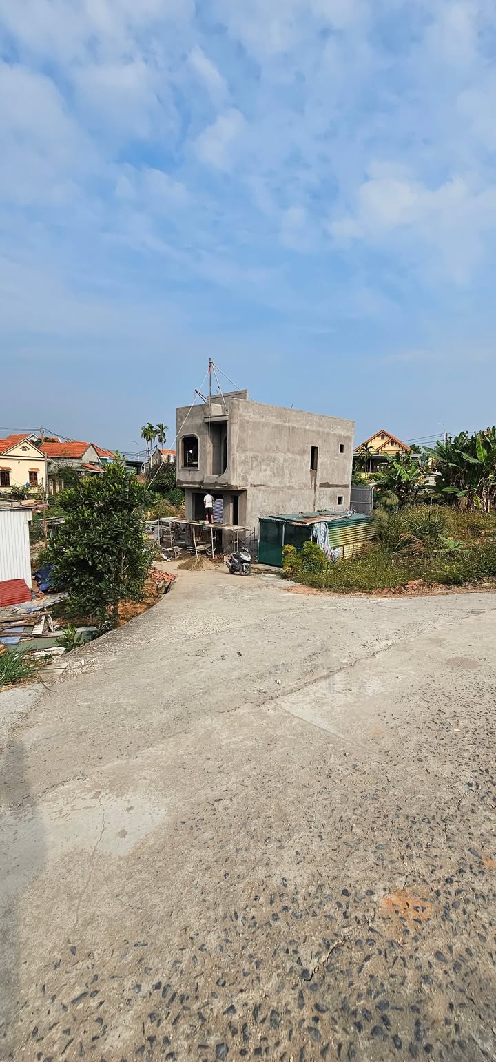 Đất nền chính chủ tại khu 4 Hà Khẩu, Việt Hưng 74.9m² chỉ 1.45 tỷ - Mặt tiền thoáng đãng!