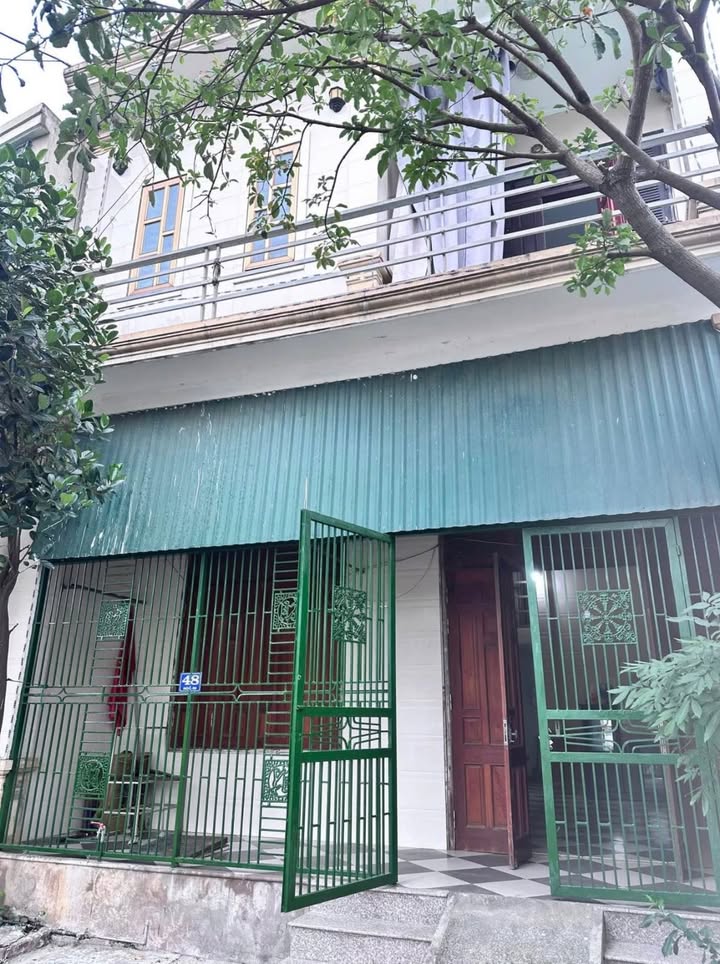 Nhà 2 tầng đường Hào Thành, TP Hà Tĩnh 70m² giá 2 tỷ - Chính chủ cần bán gấp!