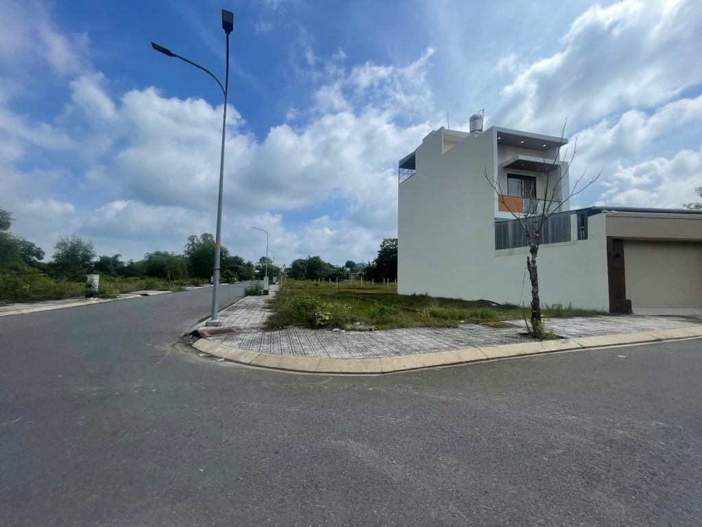 Lô đất mặt tiền đường 24m tại Củ Chi 110m² giá 1.05 tỷ - Đầu tư sinh lời ngay!