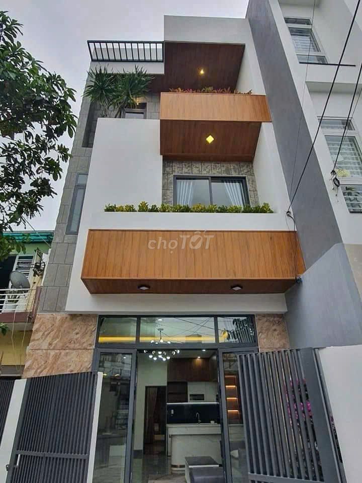 Nhà cho thuê 181/3B Đường 3/2, Quận 10 - Thiết kế hiện đại, kinh doanh sầm uất