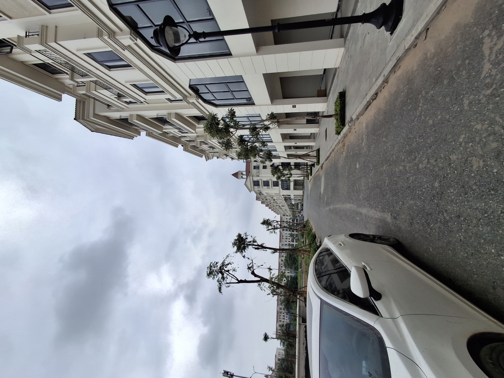 Căn liền kề Hinode Royal Park 100m² giá 21.5 tỷ - Đầu tư sinh lợi ngay!