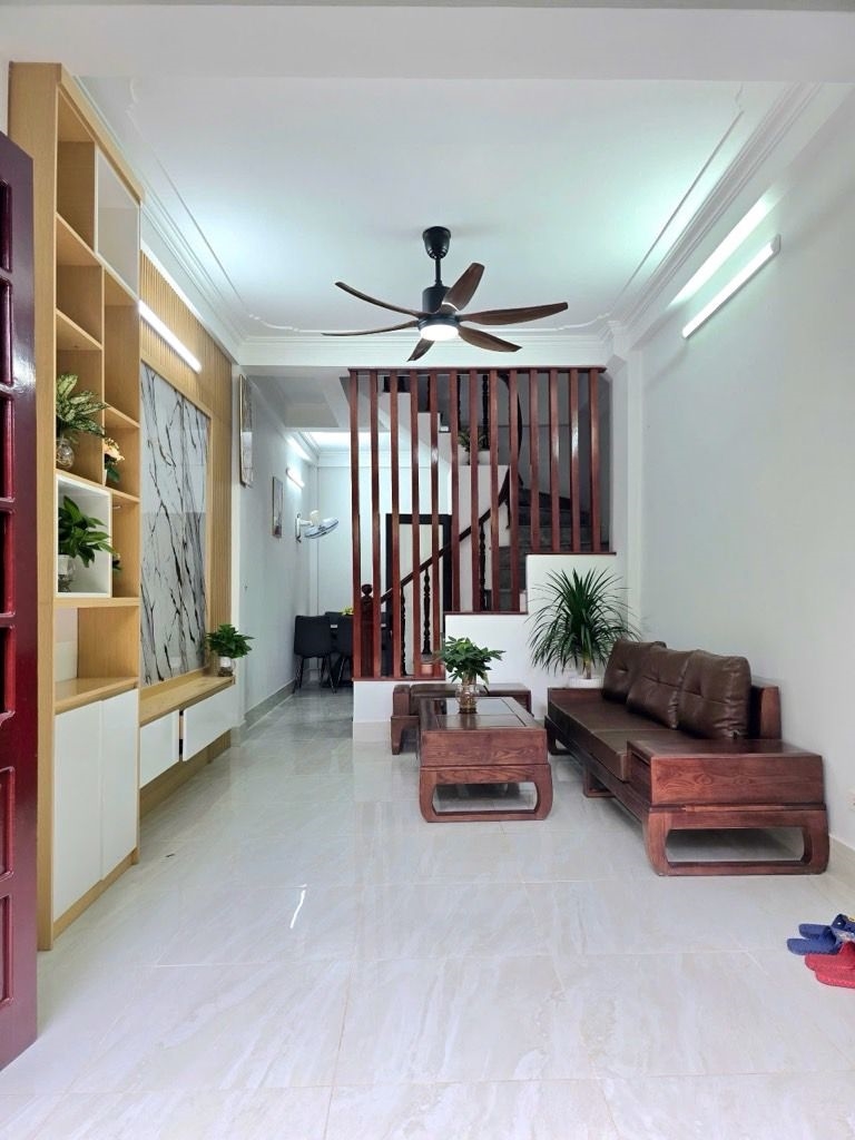 Nhà riêng tại Hà Đông 31m² giá 7.68 tỷ - Đường ô tô đỗ cửa, an ninh tốt!