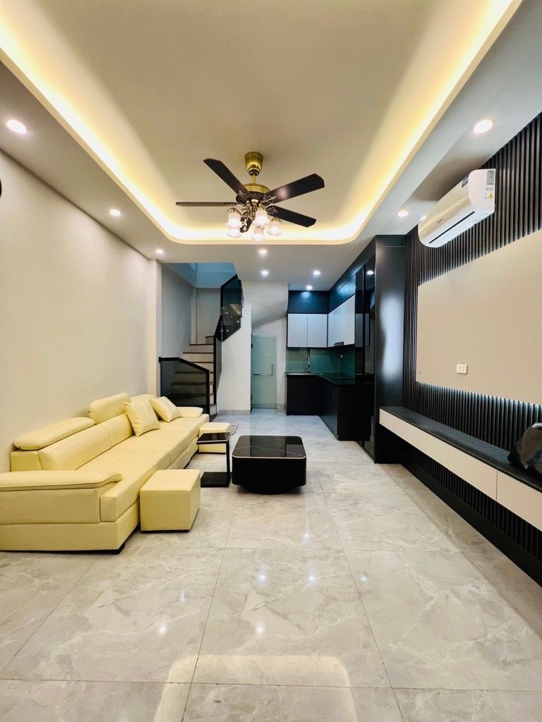 Nhà đẹp Nguyễn Trãi 32m² giá 9.5 tỷ - Sẵn sàng vào ở ngay!