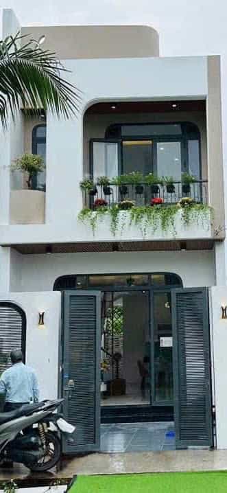 Nhà Đẹp Ở Ngay Phường An Phú Đông, Quận 12, 50.7m² giá 2.35 tỷ - Vị trí đắc địa gần Vincom Plaza!