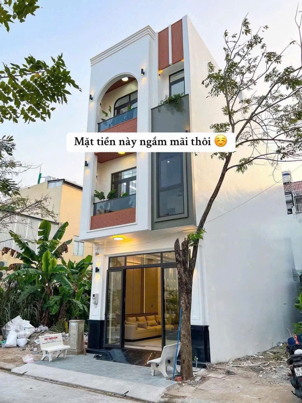 Nhà phố 1 trệt 2 lầu tại Tương Bình Hiệp, Thủ Dầu Một - Dọn vào ở ngay!