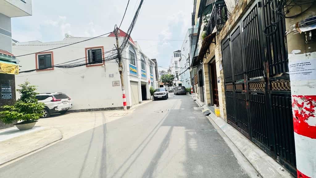 Nhà hẻm xe hơi Phan Huy Ích, Tân Bình 41m² giá 7.3 tỷ - Sẵn sàng vào ở ngay!