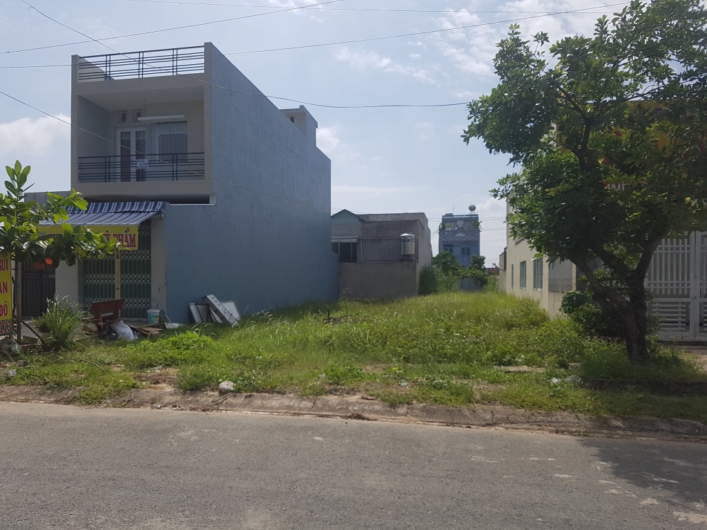 Đất nền Cổ Đông Sơn Tây 200m² giá chỉ 4 tỷ - Khu vực kinh doanh sầm uất!