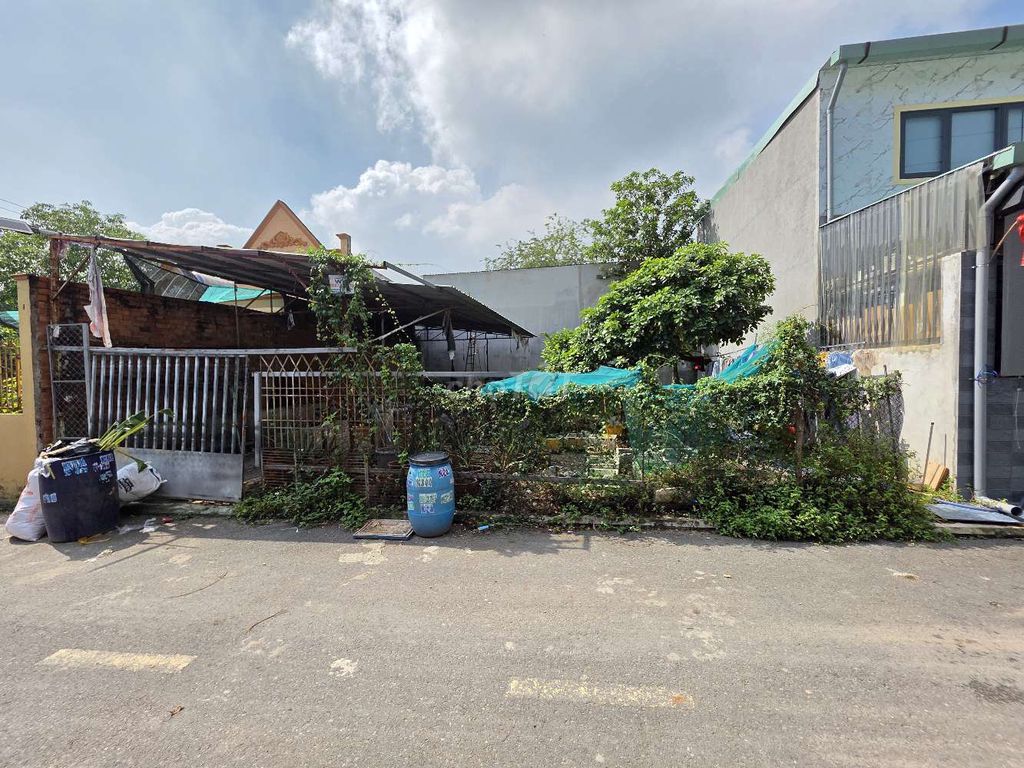 Đất KDC phường Tân Bình, Dĩ An 72.1m² giá 2.45 tỷ - Đường ô tô, xây dựng tự do!