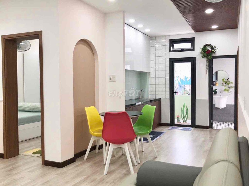 Căn hộ 2PN2WC đường Nguyễn Văn Linh 52m² giá 1.7 tỷ - Nội thất cao cấp, dọn vào ở ngay!