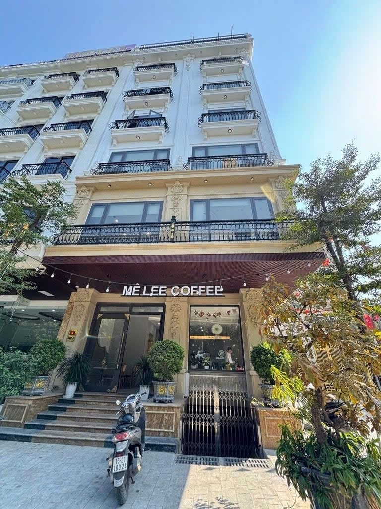 Nhà lô góc Mễ Trì, 95m² giá 35 tỷ - Ô tô đỗ cửa, kinh doanh thuận lợi!