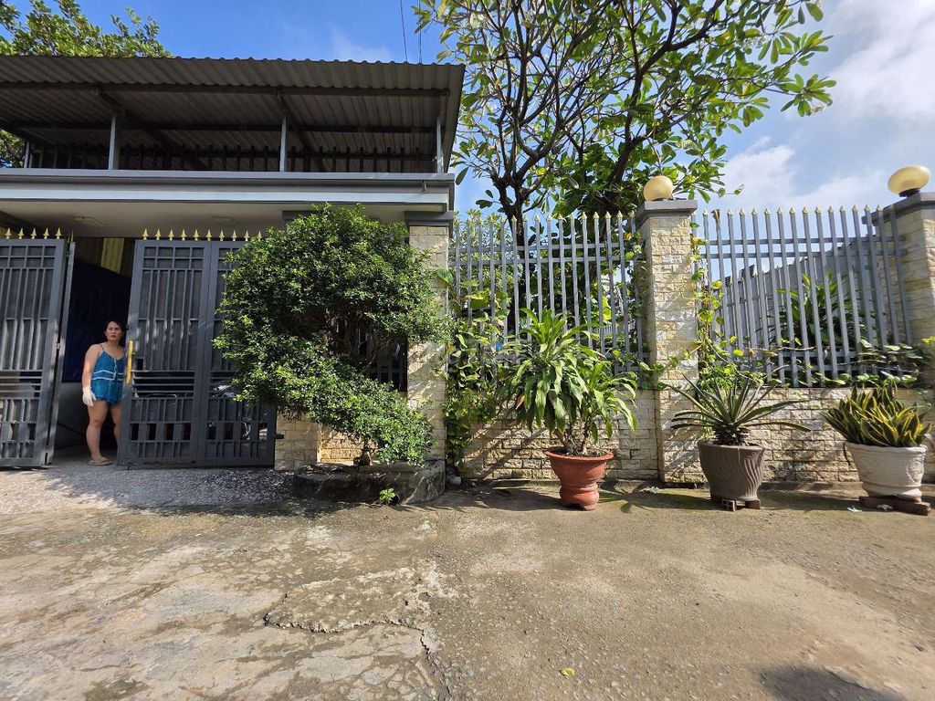 Nhà cấp 4 sân vườn 393m² gần chợ Dĩ An 1 - Giá 10.3 tỷ, sổ hồng riêng!