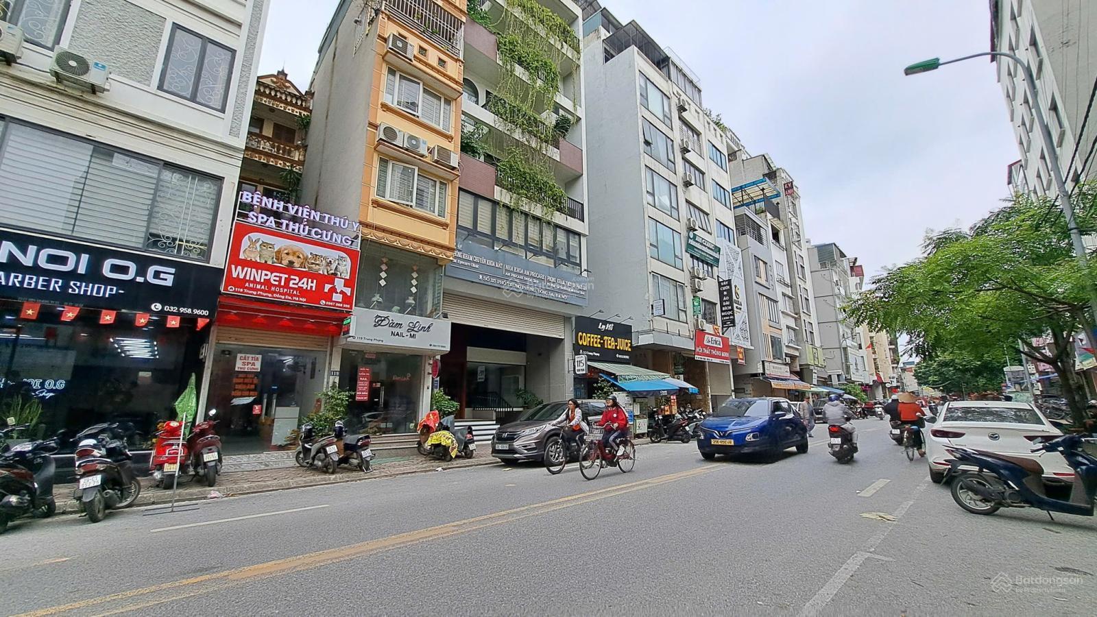 Cho thuê toà nhà mới xây tại phố Trung Phụng, 200m² chỉ 300 triệu/tháng