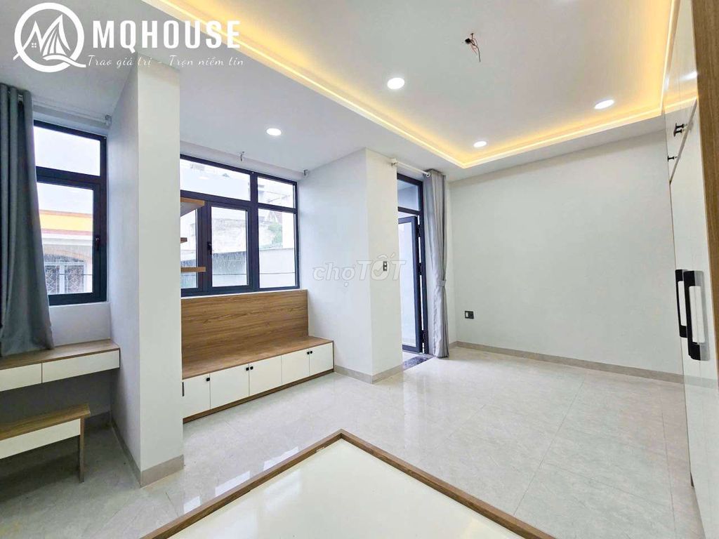 Căn hộ 2PN 2WC Full nội thất quận 7 - An ninh tuyệt đối, giờ giấc tự do!