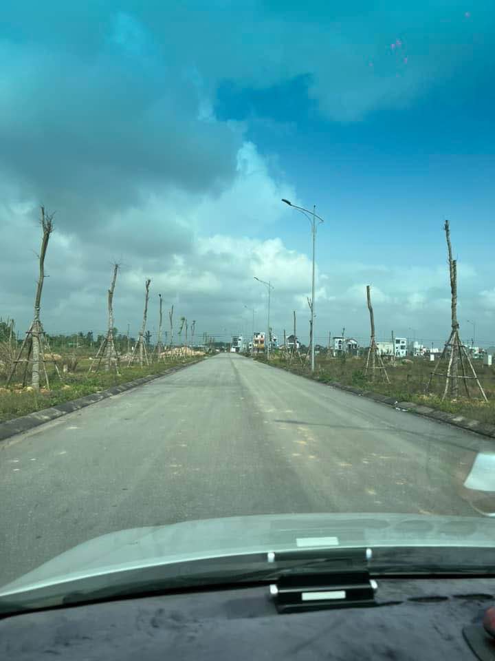 Đất nền dự án Đông Nam Lê Lợi, Đức Ninh, Đồng Hới 160m² giá 3.7 tỷ - Vị trí đắc địa, đầu tư sinh lời!