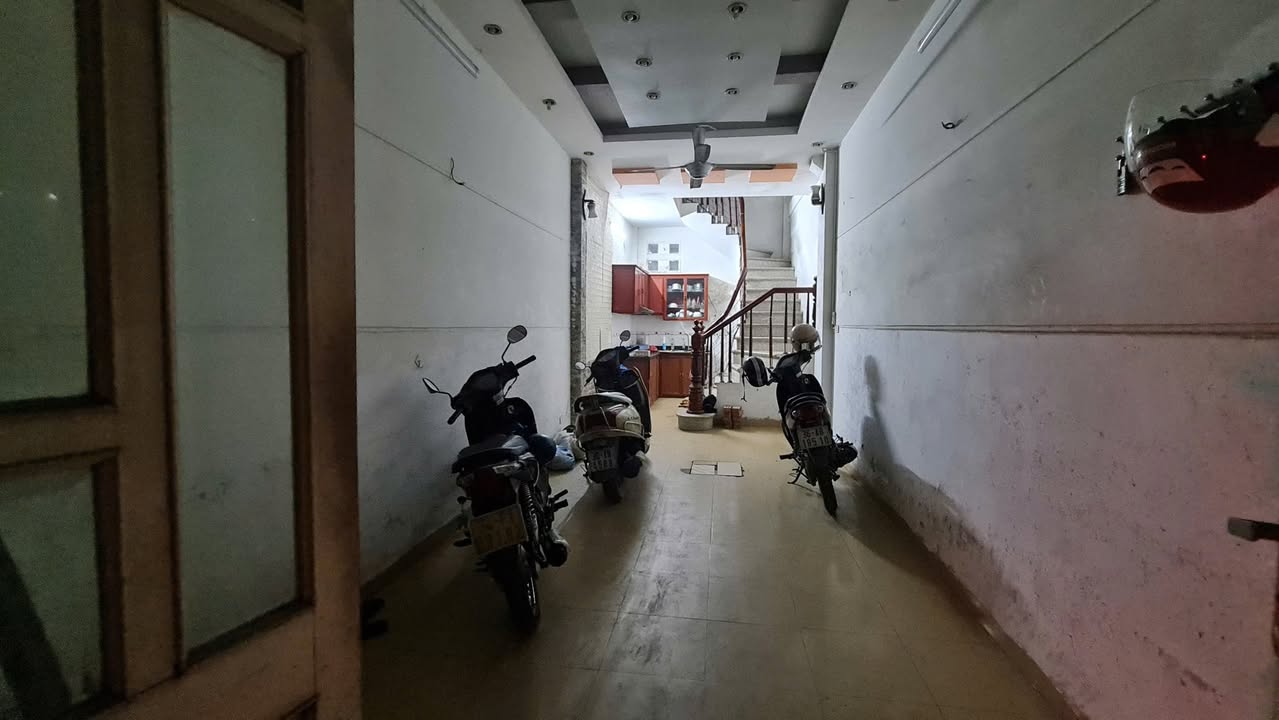 Nhà cho thuê tại 259 Vĩnh Hưng, Hoàng Mai, 30m² giá 11 triệu - Phù hợp cho nhóm và gia đình!