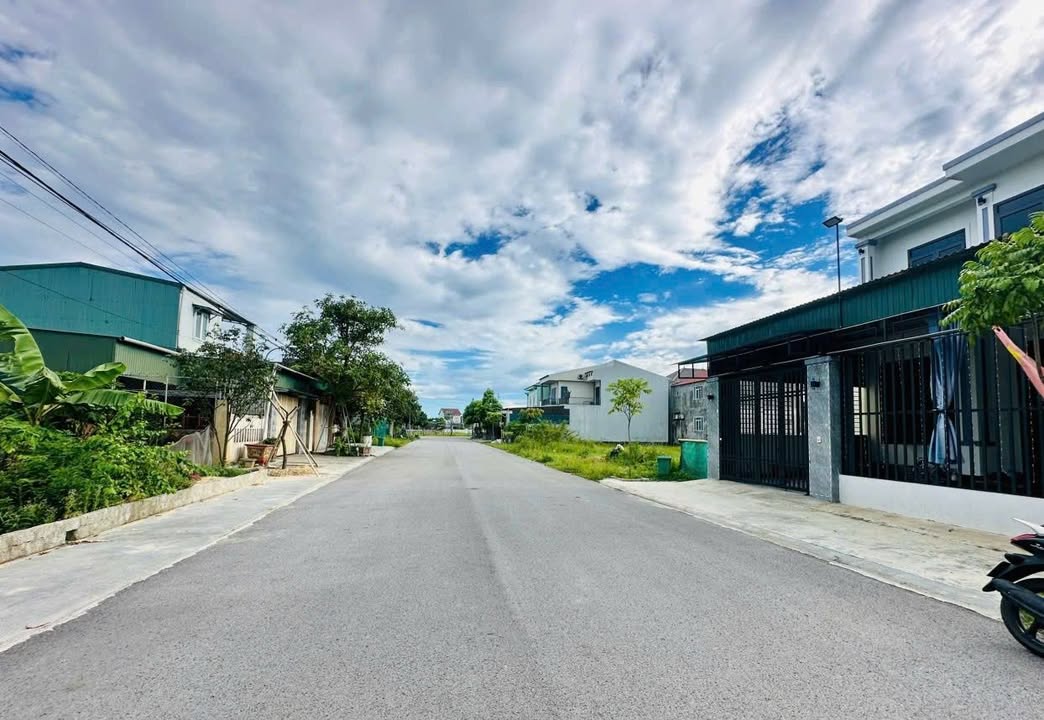 Đất quy hoạch Kinh Nam, Thạch Hưng 150m² giá 3 tỷ - Đường 13,5m thông thoáng!