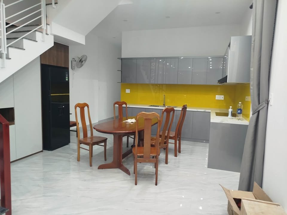 Nhà mặt tiền Lê Thiết Hùng, Hòa Xuân 100m² giá 7 tỷ - Kinh doanh đỉnh cao!