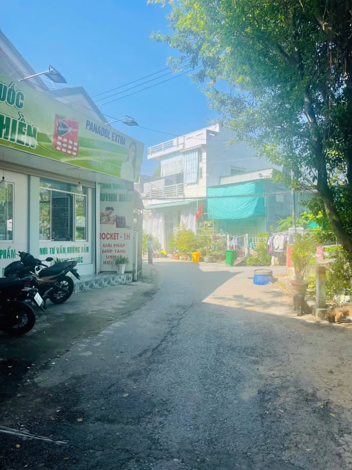 Nhà 1 Trệt 1 Lầu tại Bình Đức, Long Xuyên 143.3m² - Giá Thương Lượng Chính Chủ