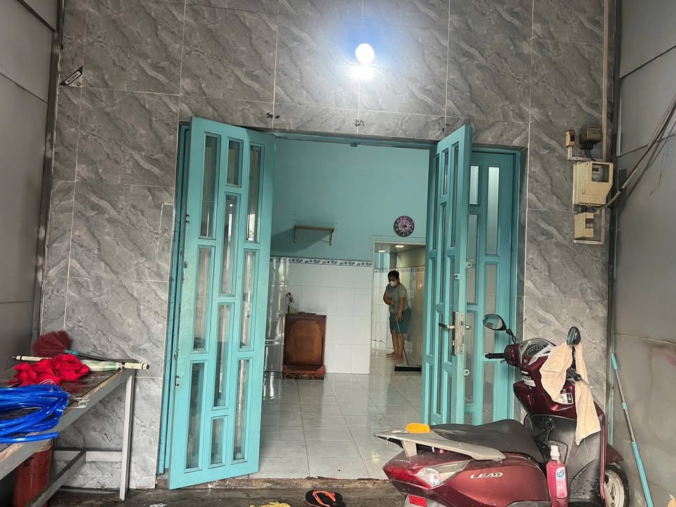 Căn hộ cho thuê tại đường Nguyễn Tất Thành, quận 4 - Giá chỉ 5 triệu/tháng