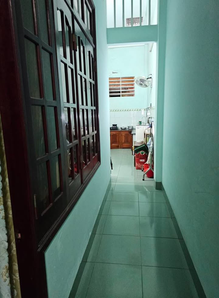 Nhà bán nội bộ đường Nguyễn Lữ, Quy Nhơn 65m² giá 5.6 tỷ - Sổ hồng chính chủ!