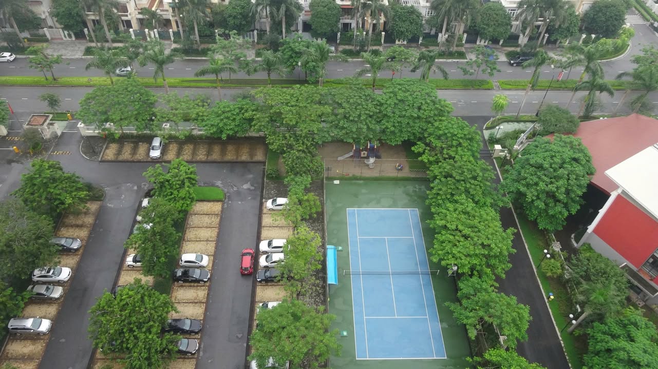 Căn hộ E5 Ciputra Tây Hồ 153m² giá 10 tỷ - Sổ đỏ chính chủ, view công viên tuyệt đẹp!