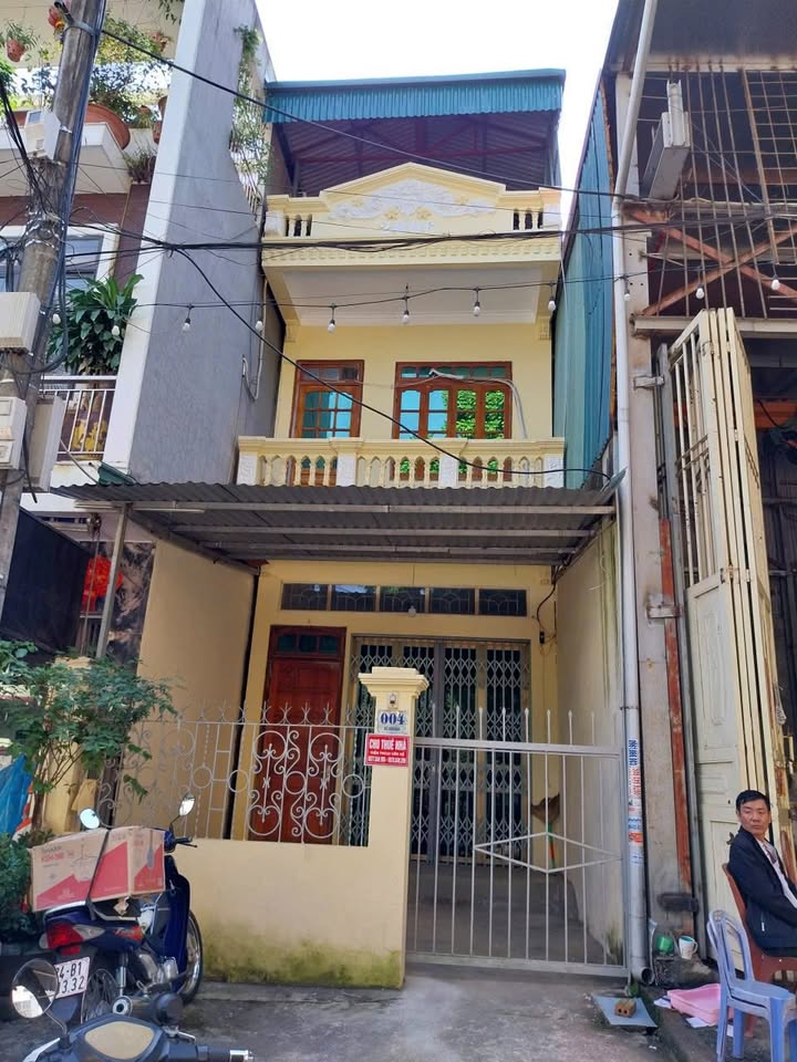 Nhà nguyên căn 2 tầng 004 Bế Văn Đàn, Kim Tân, Lào Cai - Giá thuê thỏa thuận!
