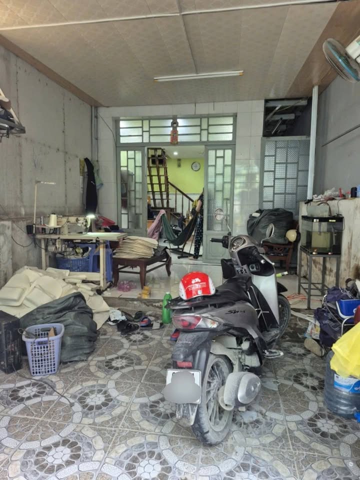 Nhà bán Đa Phước, Bình Chánh 60m² giá 2.5 tỷ - Sổ hồng riêng, giao nhà ngay!