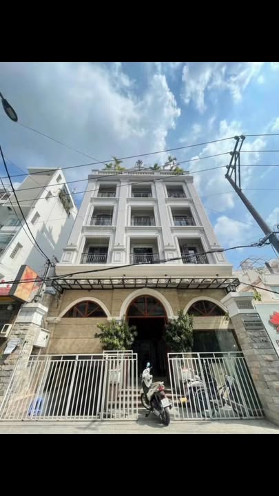 Bán toà nhà FrontHouse Sư Vạn Hạnh, Quận 10 - Diện tích 214m², Giá 74 tỷ - Vị trí đắc địa!