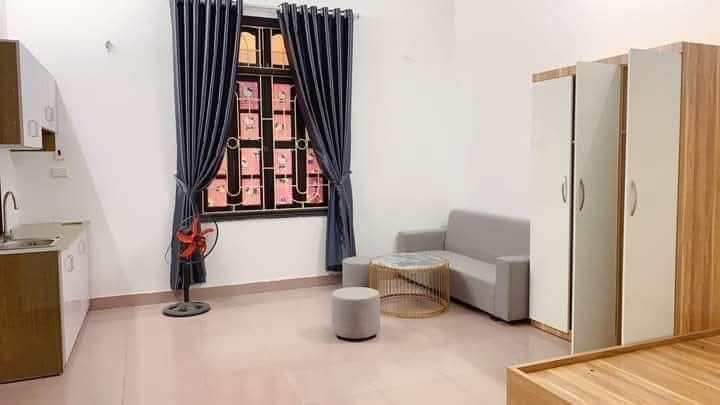 Phòng cho thuê 238 Hoàng Quốc Việt - Vào ở ngay, full đồ, giá thỏa thuận