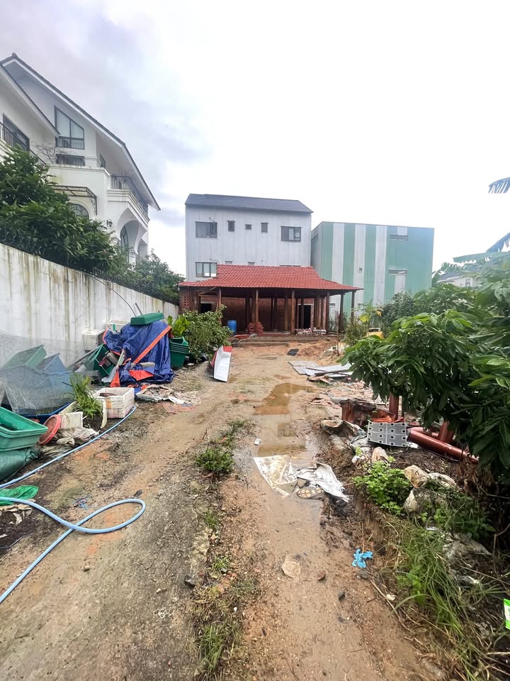 Cho thuê mặt bằng Nguyễn Đình Thi Cẩm Lệ Đà Nẵng 300m² giá 25 triệu - Vị trí đắc địa cho kinh doanh!