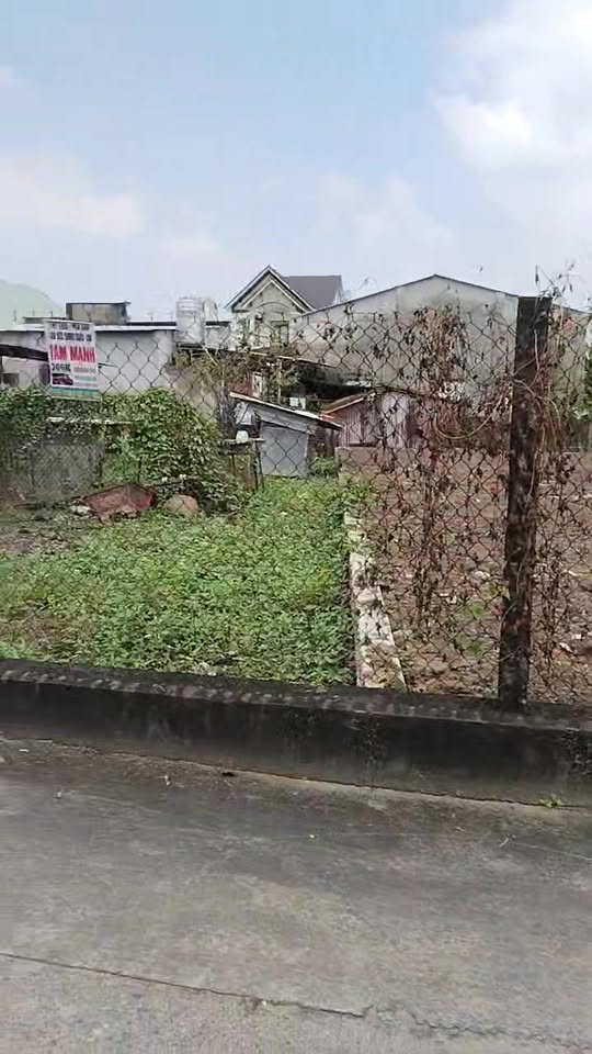 Đất nền 100m² xã Hiệp Phước, Nhơn Trạch - Sổ đỏ chính chủ, giá chỉ 2.05 tỷ!